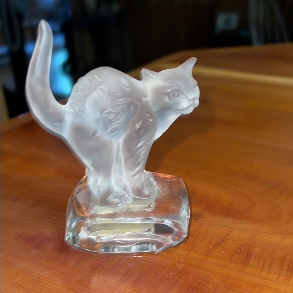 Vintage Goebel Halloween Crystal Frosted Angry Cat Decor 3 3/4" tall 3"wide